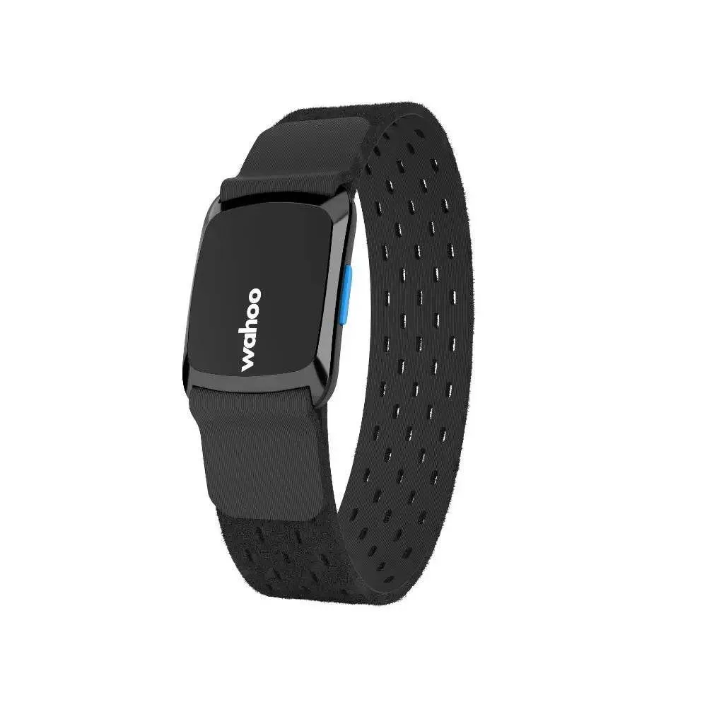 Wahoo TICKR FIT optisk pulssensor med svart armband och sensorn i mitten